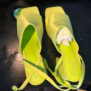 Chic Lime Block Heel Sandals